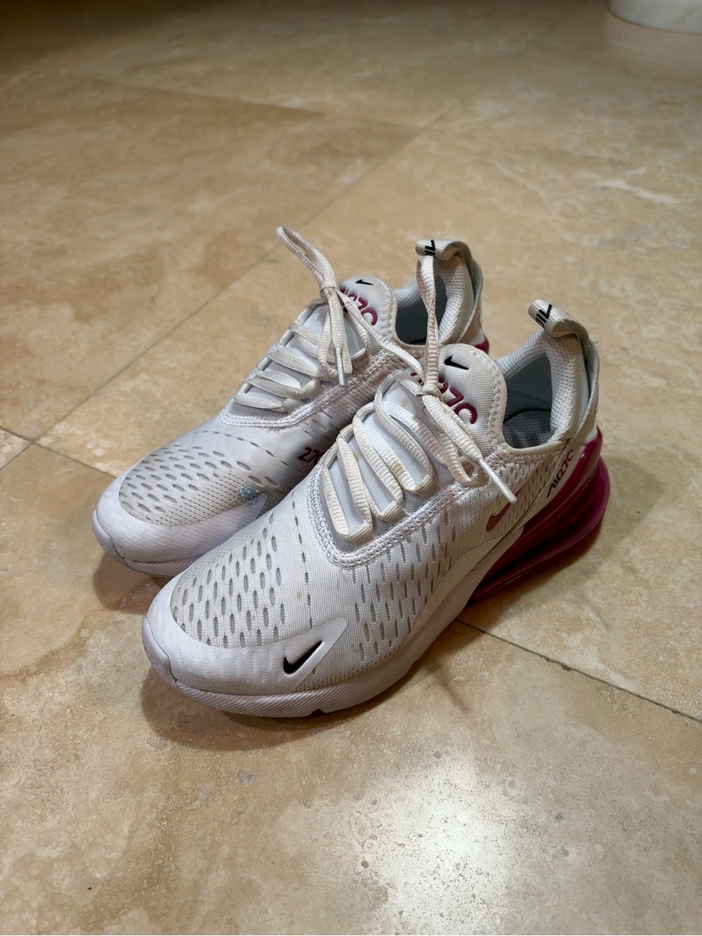 Nike Girls Air Max 270 White Pink Athletic Sneakers size 4Y